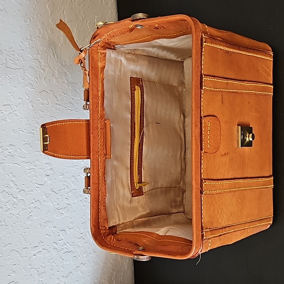 Bruno Conti Vintage Leather Bag - Picture 10 of 15